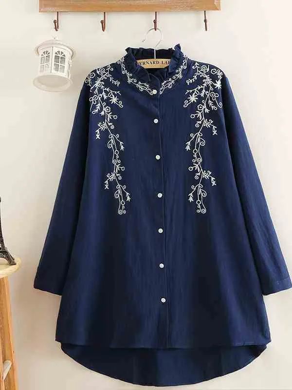 

Faionable Early Autumn Embroidered irt Mom Sle round Ne Slimming Versatile T-irt Retro Ethnic Artistic Women's Blouse