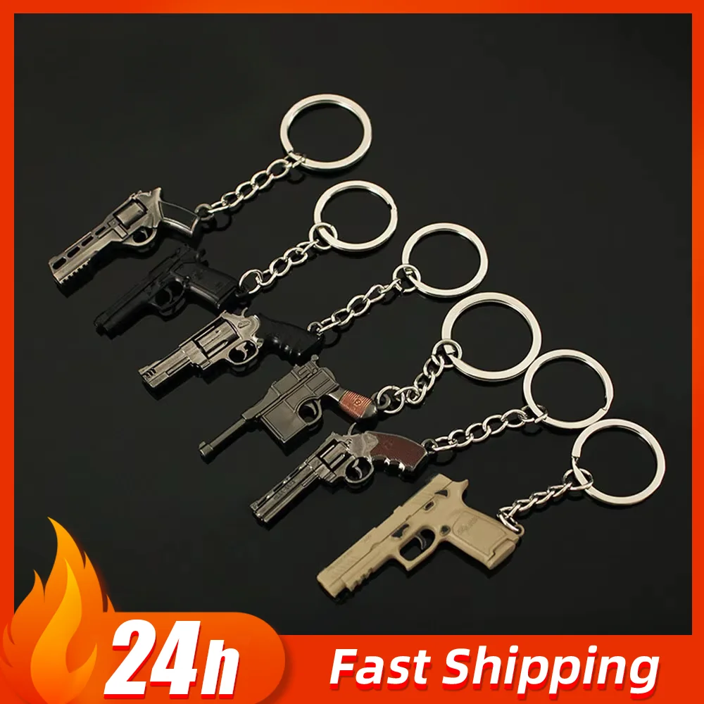 

5CM Combat Master Game Periphery Tti G34/P320 M17 Gun Full Metal Craft Weapon Model Keychain Collectible Car Pendants Boy Toy
