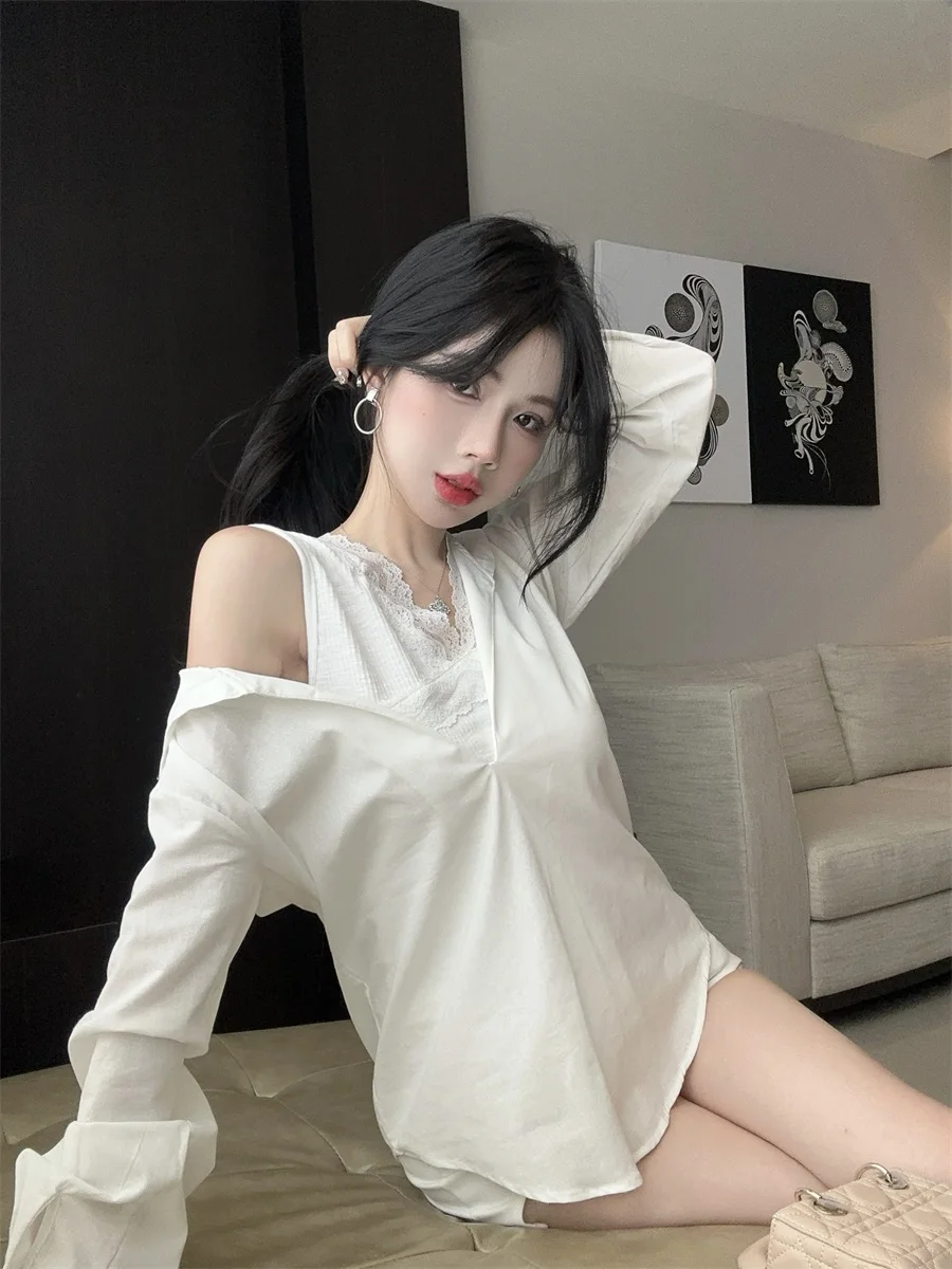 

Korean Style Heavy Embroidery Lace Sleeveless Vest Women's Early Autumn Pure Desire Hooded V-Neck Overhead Long Sleeve Top Tw...