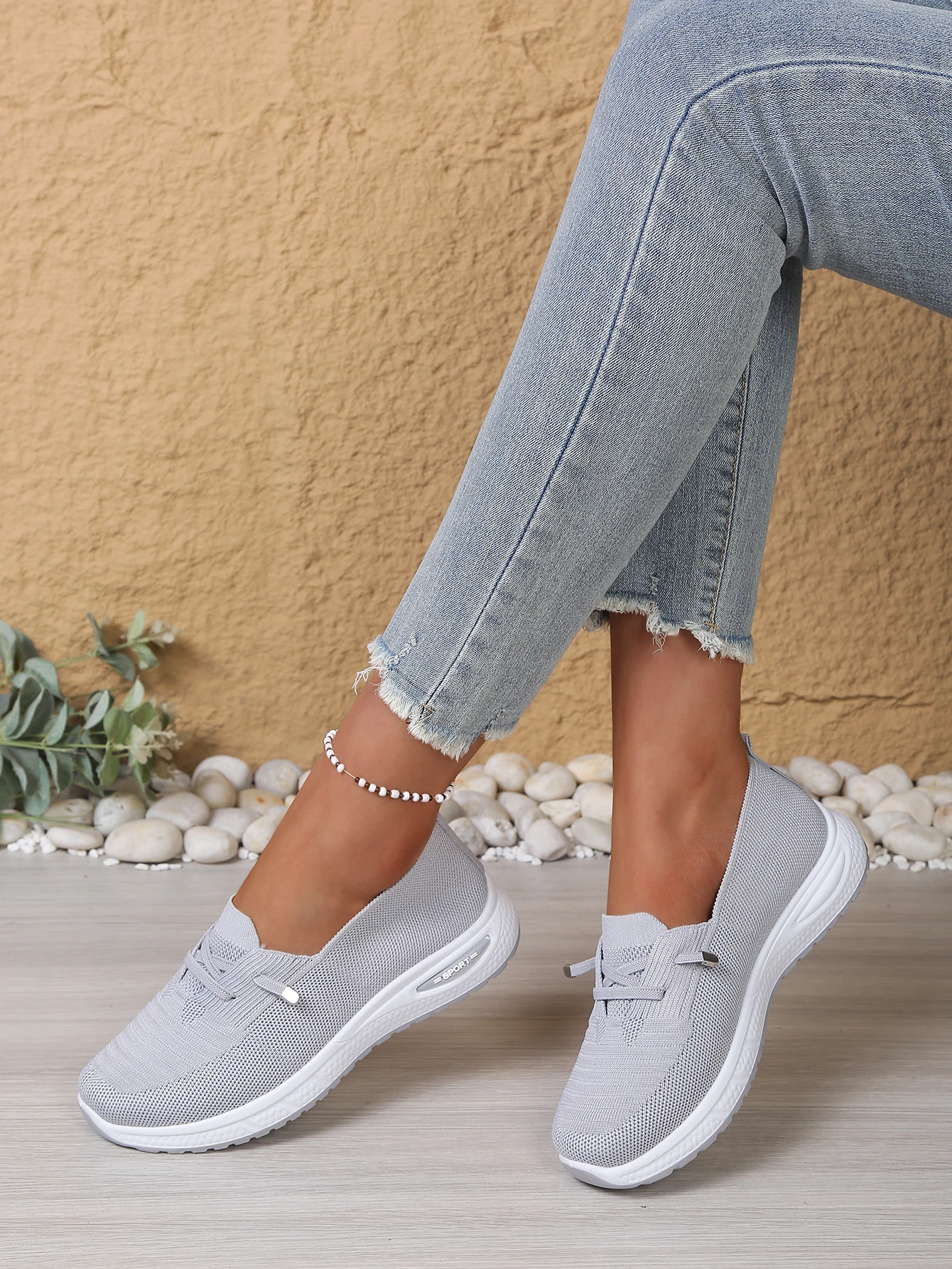 Atmungsaktive Mesh-Slip-On-Freizeitsneaker für Damen, leichte Plateau-Wanderschuhe, bequeme Alltagsschuhe für Mütter, 4 Farben erhältlich – Detail 19