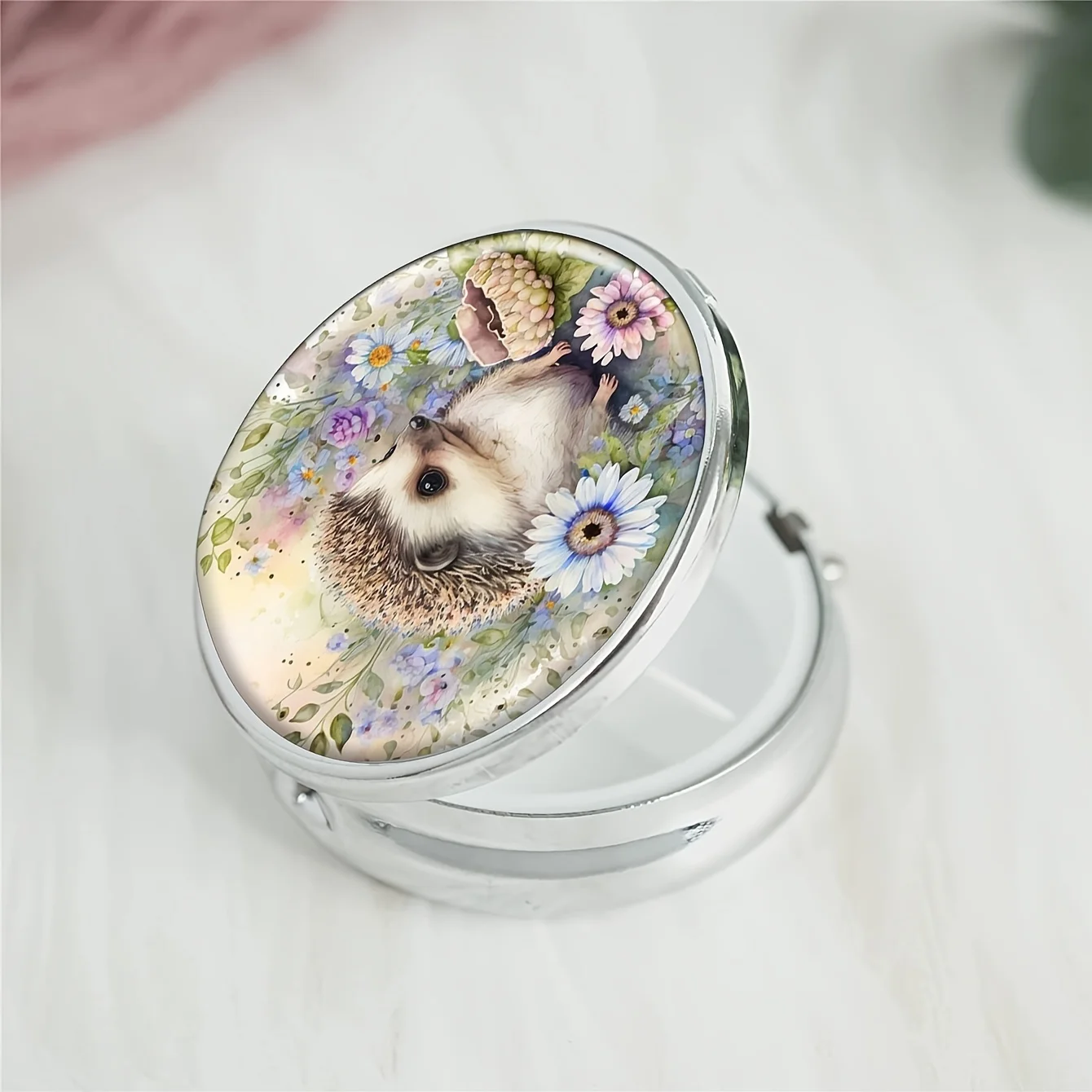 Cute Hedgehog Round Pill Box,Household Portable Medicine Storage Box,3-grid Sub-packaging Medicine Box For Outdoor Travel