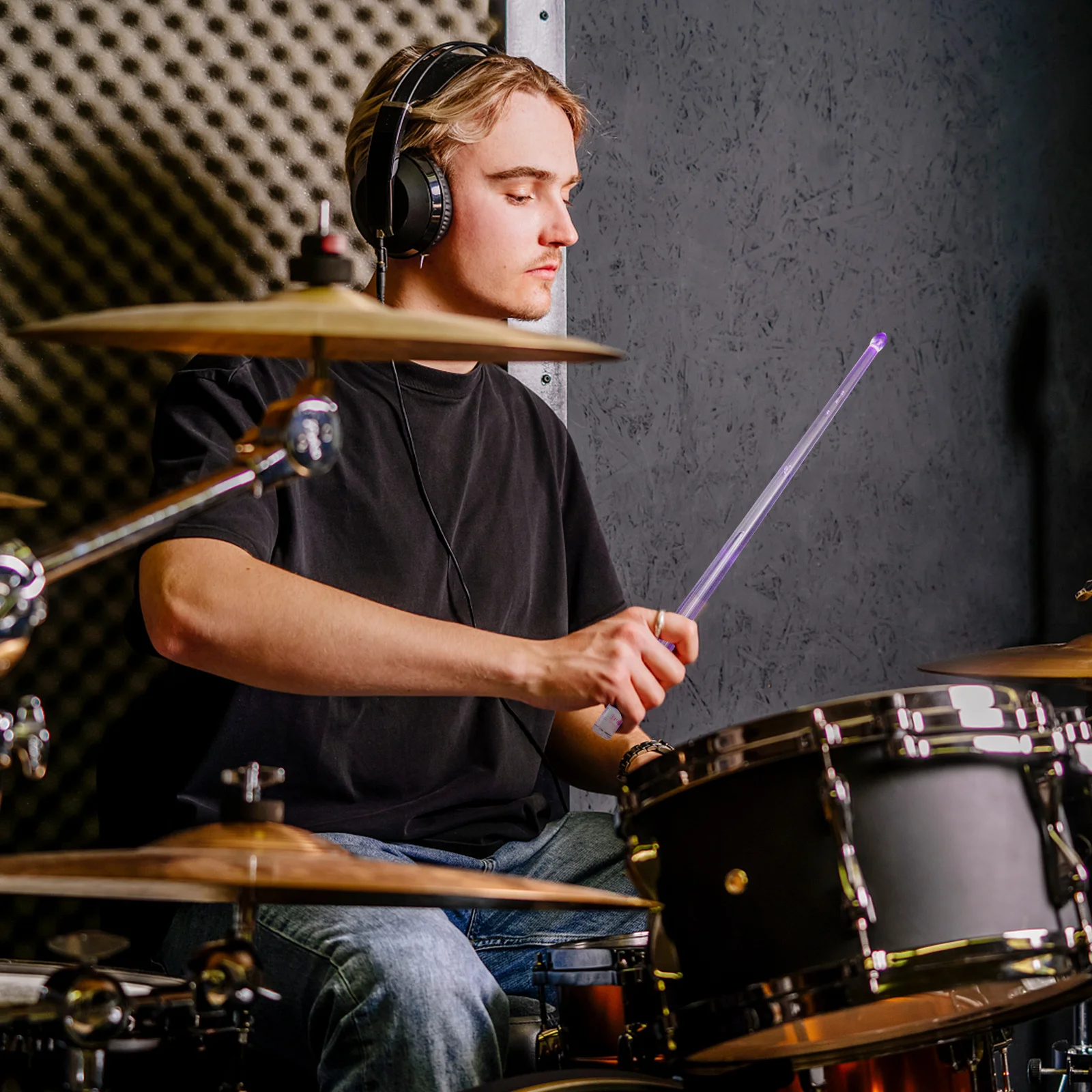 

1Pairs LED Drumsticks Polymer Colorful Drum Sticks 12 Colors Lighting Effect Drum Accessories for Drummers Polymer Drumstick