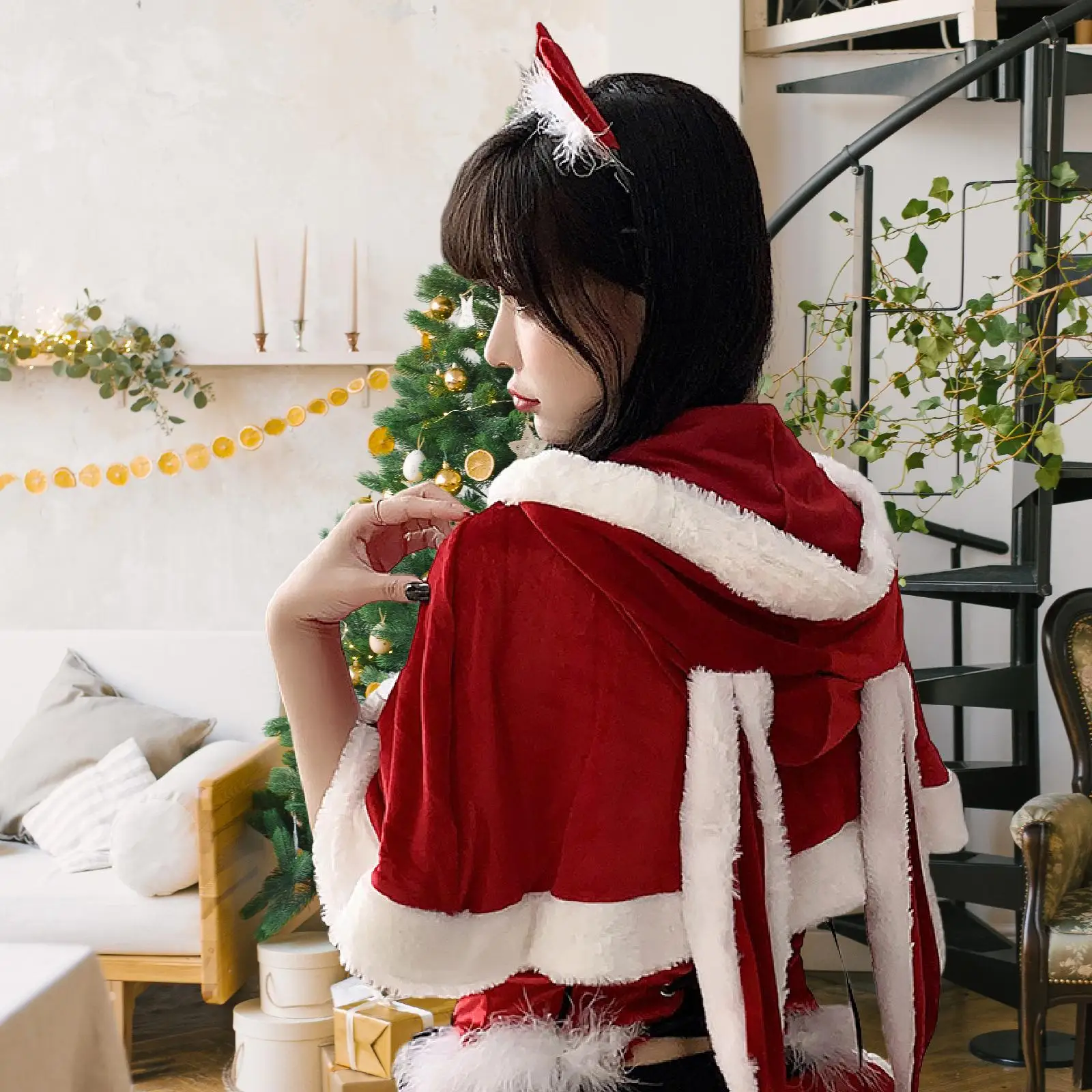 

Рождественский плащ с капюшоном, красная накидка, короткая шаль, аксессуар для фестивального костюма, реквизит, халат миссис Санта-Клауса для паба, ролевая игра, Рождество, Новый год