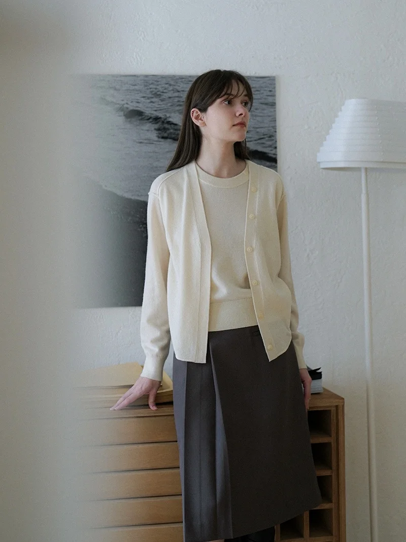 

Новинка осенне-зимнего сезона: свитер из чистой шерсти, вязаный, с эффектом двухслойности, оранжевый, в стиле «виски», с длинным рукавом, вязаный, из шерсти...