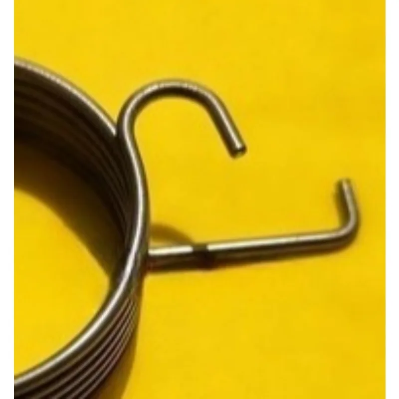 

Suitable for TNT Huanglong BJ600GS Young Lion 500-6A throttle body throttle return spring 300 Jinpeng TRK502X