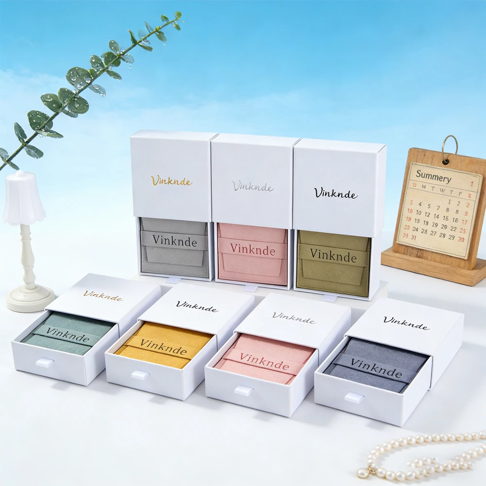 

50Pcs Custom Logo 9x9x2.5cm White Paper Drawer Boxes Jewelry Bracelet Box Microfiber Bags Velvet Rings Earring Organizer Pouch