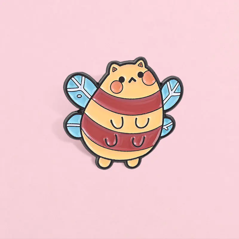 Cartoon Cute Bee Cat Combined Brooch Creative Fun Leisure Gift Alloy Badges Pins DIY Bag Clothes Shoes Hat Jeans Decoration
