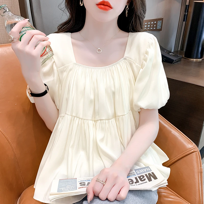 

Square necked bubble sleeved doll top for women's 2024 summer small stature short sleeved shirt French chic small shirt