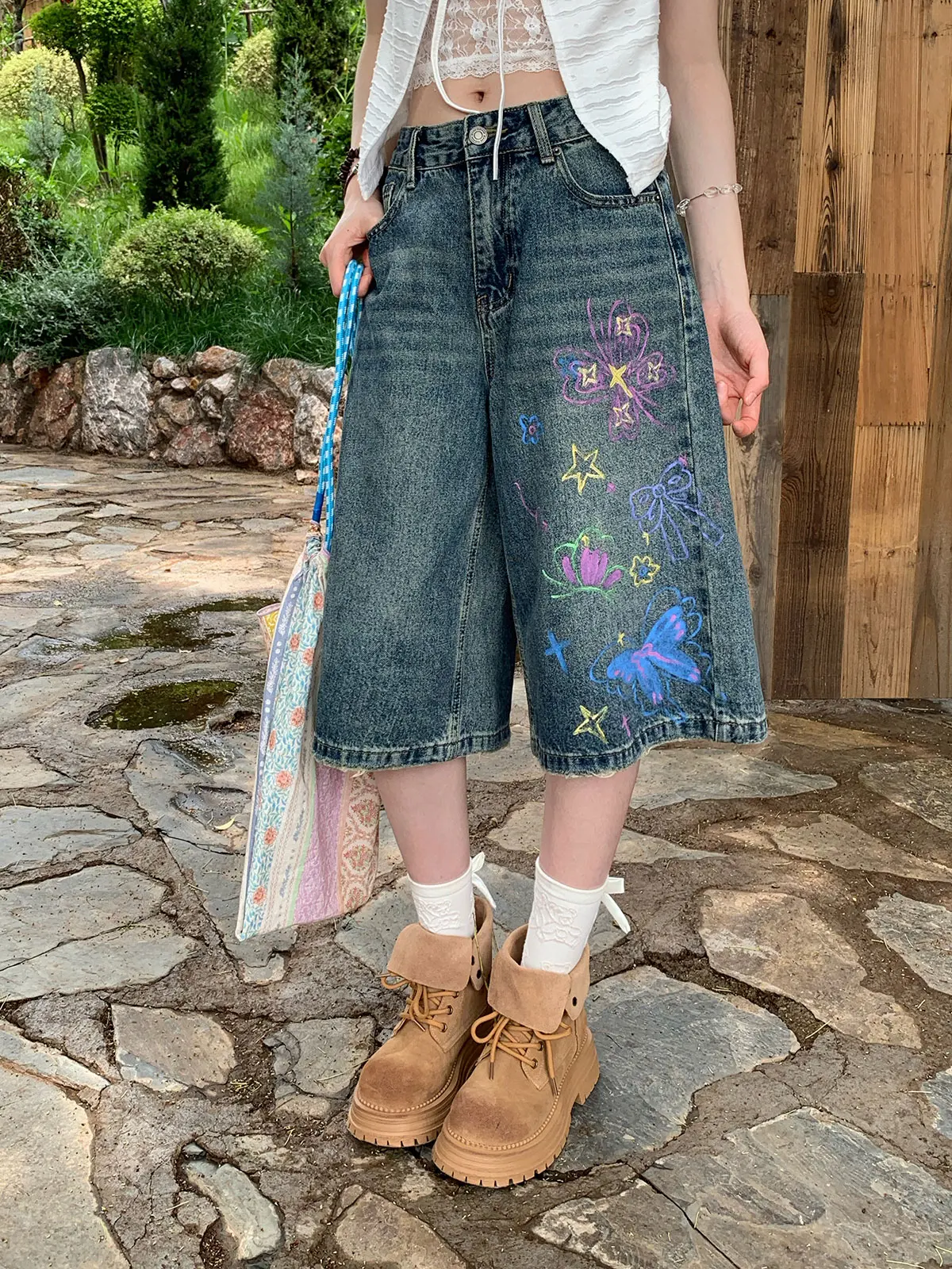 

Casual Loose Fit Denim orts for plus Size Women Summer Versatile Big Mouth Eating Cheese fiti Classic Jeans