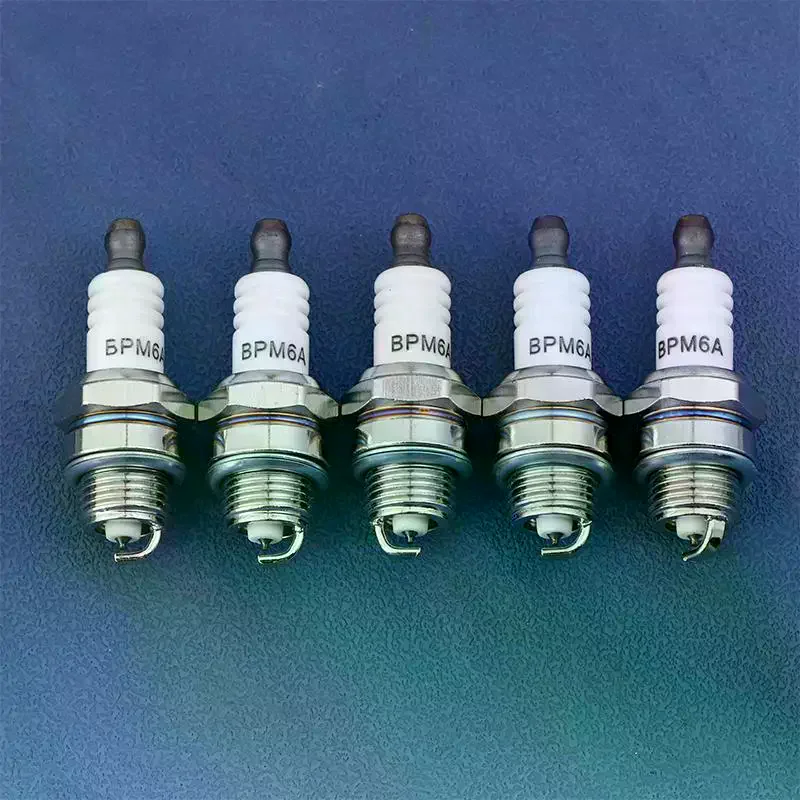 

/TPz/1PC Chainsaw Lawn Mower Spark Plug For Engine Motor Trimmer Spare Parts BM6A With Packaging