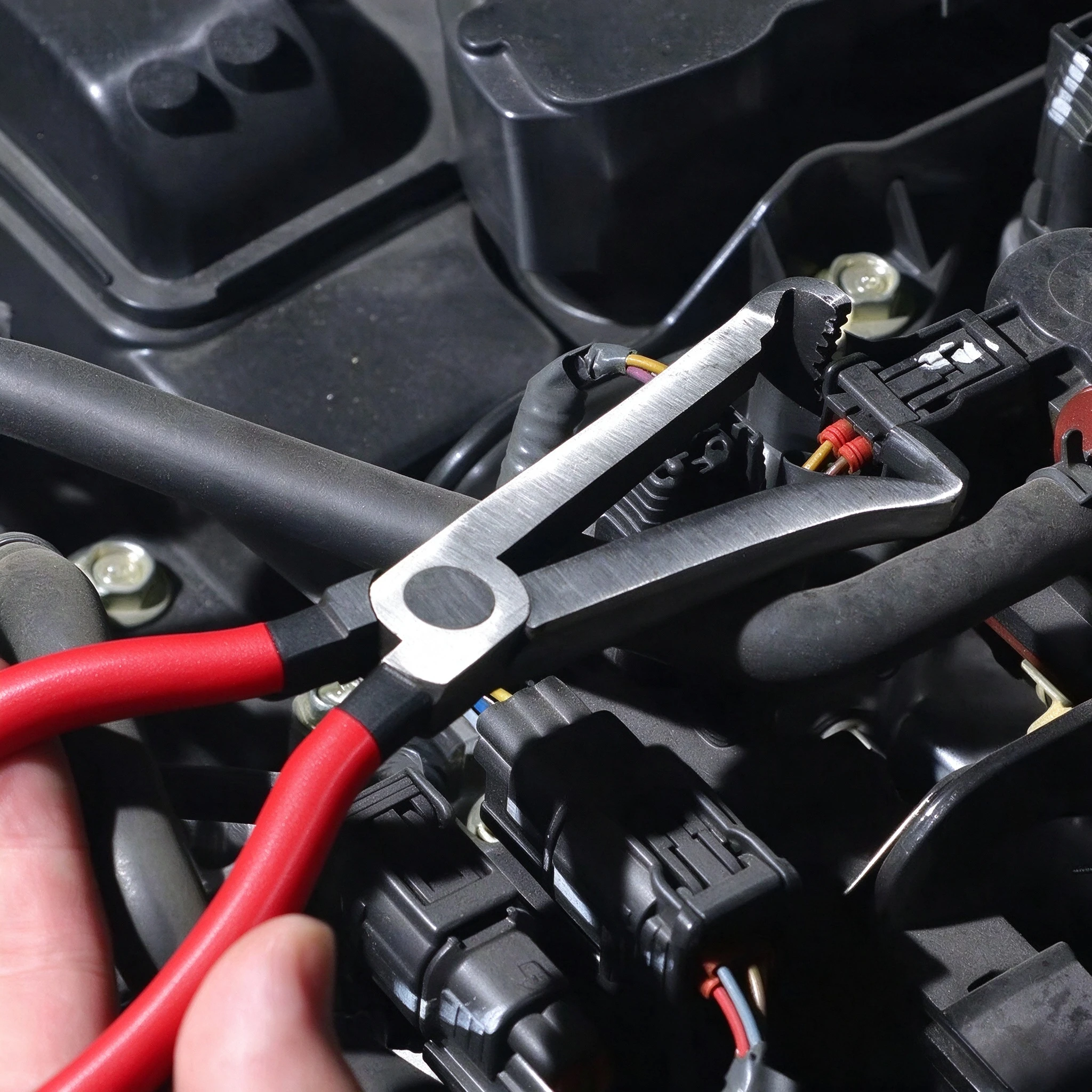 Cars Electrical Disconnect Pliers Fuel Line Wire Removal Plier Oil Pipe Separate Plier for Motorcycle Automotive Repair Tools
