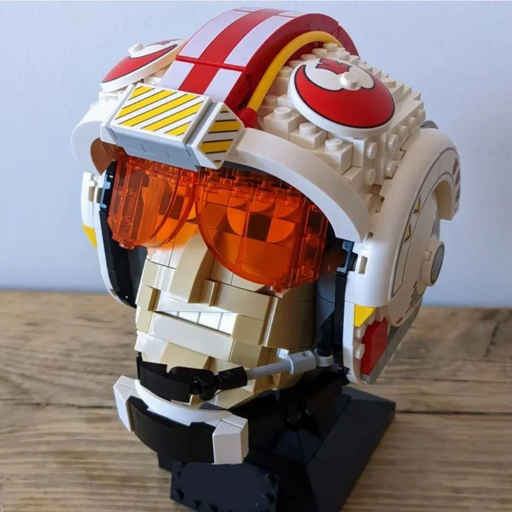 

Модель головоломки, кирпичи Люк Скайуокер, пилотный шлем, сборка строительных блоков, экшн-пространство MOC75327 войны, подарки для взрослых, игрушки