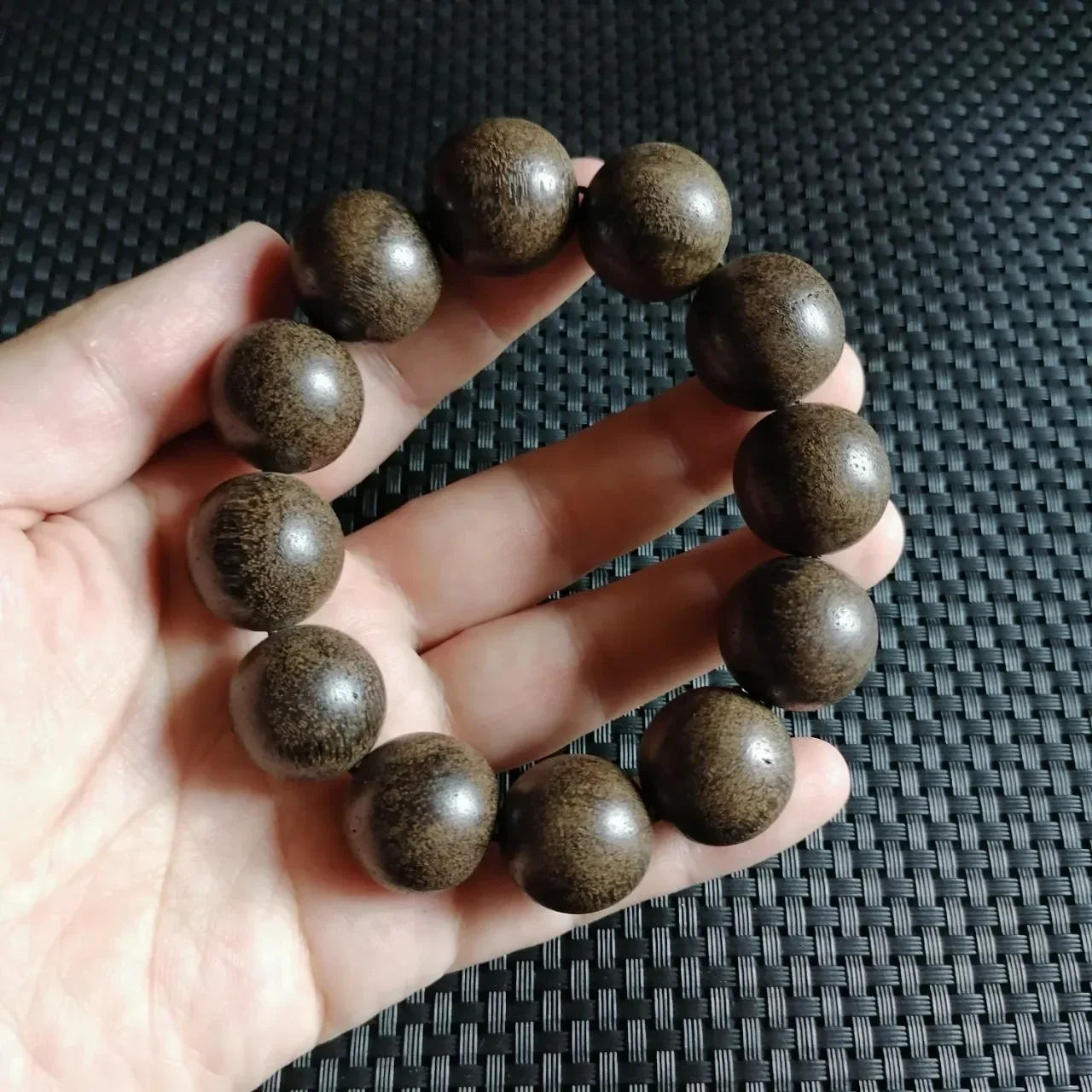 

Natural Large Incense Beads Men's Strings Elegant Natural Strings Men Black Luxury Rosary Women's Jade Strings Women's Bracelets