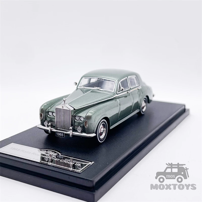 GFCC 1:64 1965 Rolls-Royce Silver Cloud Diecast Model Car