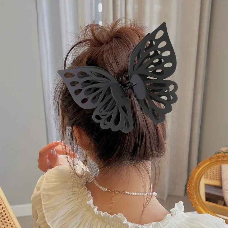 Hollow Double Butterfly Hair Clip Japanese Style Large Size Solid Matte Hair Butterfly Clip for Girls Hair Styling Hairpin Tools