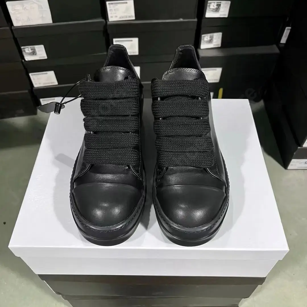 Ricks Men Shoe All Black Leather Low Top Shoe Jumbo Laces Owens Women Sneaker Casual Shoe Owen Design Thick Sole Sneakers Shoes