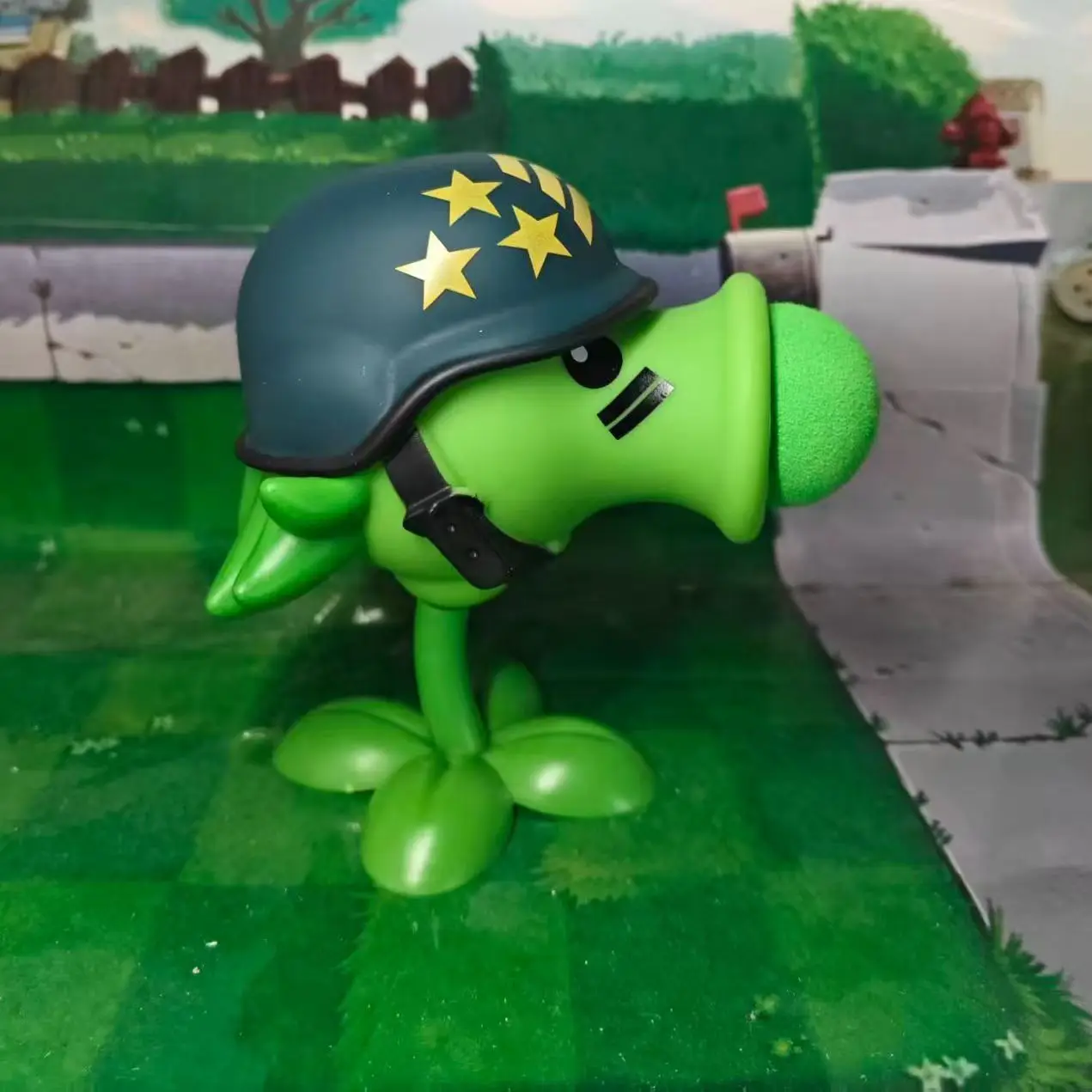 

Green Helmet Pea Shooter: A New Type of Plant-Based Zombie-Defeating Shooting Game, Role-Playing Model, Children's Toy, Suitable