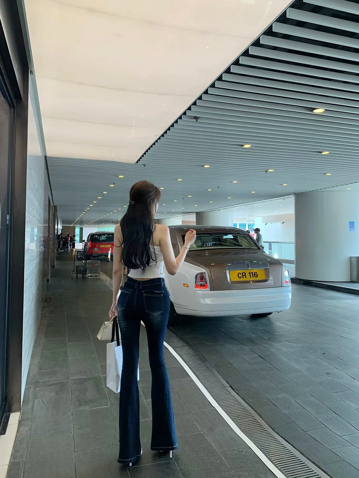 

Slimming Low-Waist V-Ne Denim Jeans Women's Autumn Faion Korean Sle High Elastici Waed Blue Jeans Ladies Fit Jeans