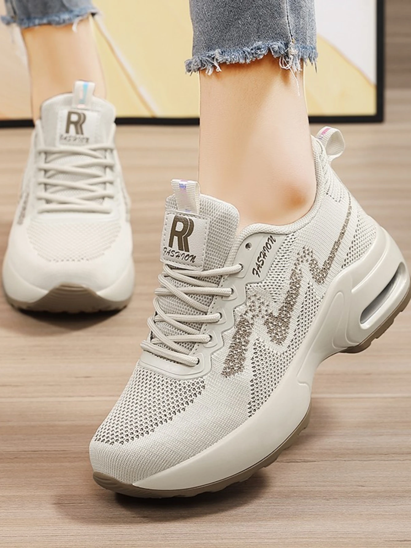 Four Seasons Breathable Sports Running Shoes Women Flying Weave High Elasticity Casual Sneakers Ladies Non-slip Jogging Shoes