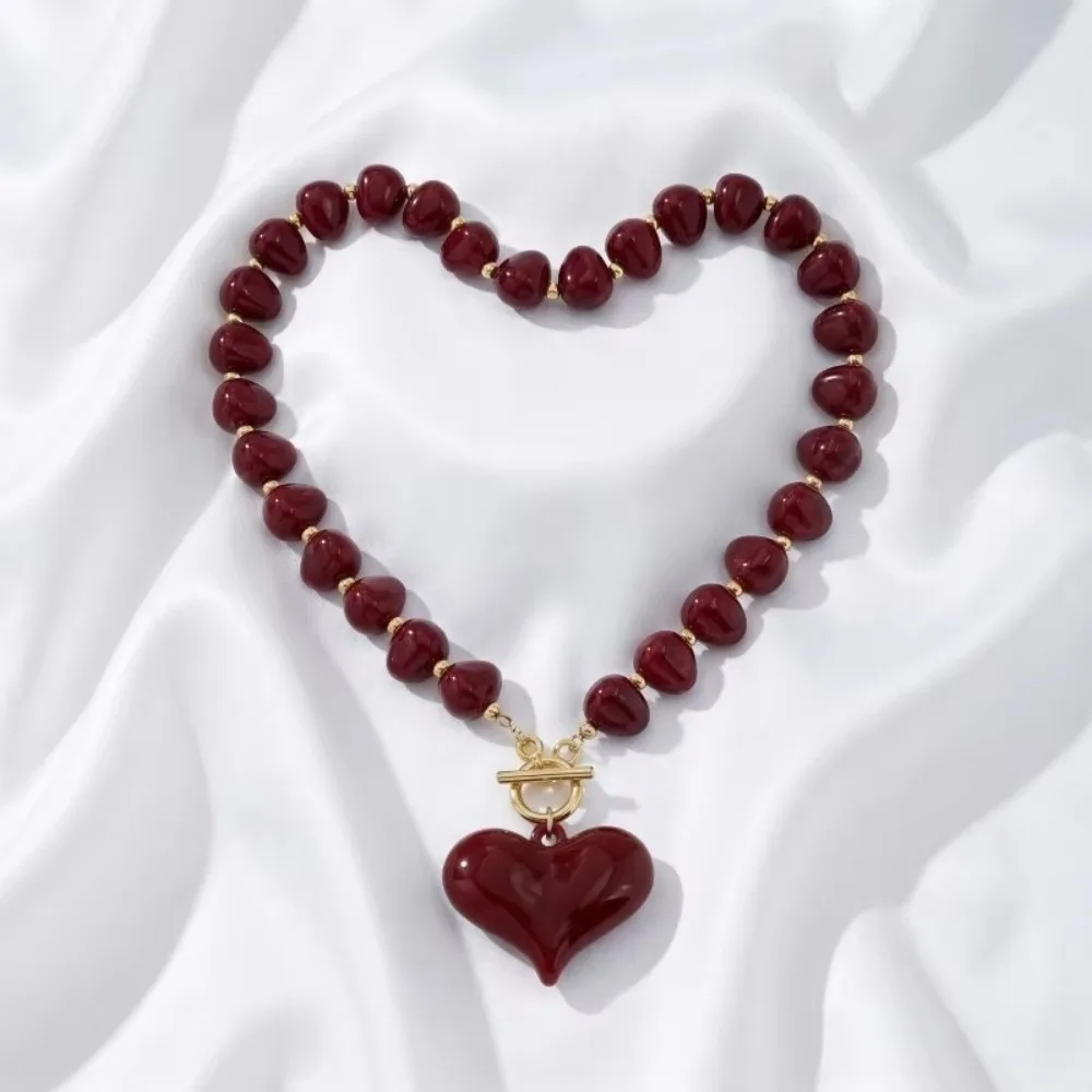 Trendy Boho Resin Beaded Necklace Toggle Clasp Chic Chunky Heart Pendant Green/Red/Cream Apricot Color Women Jewelry Gift