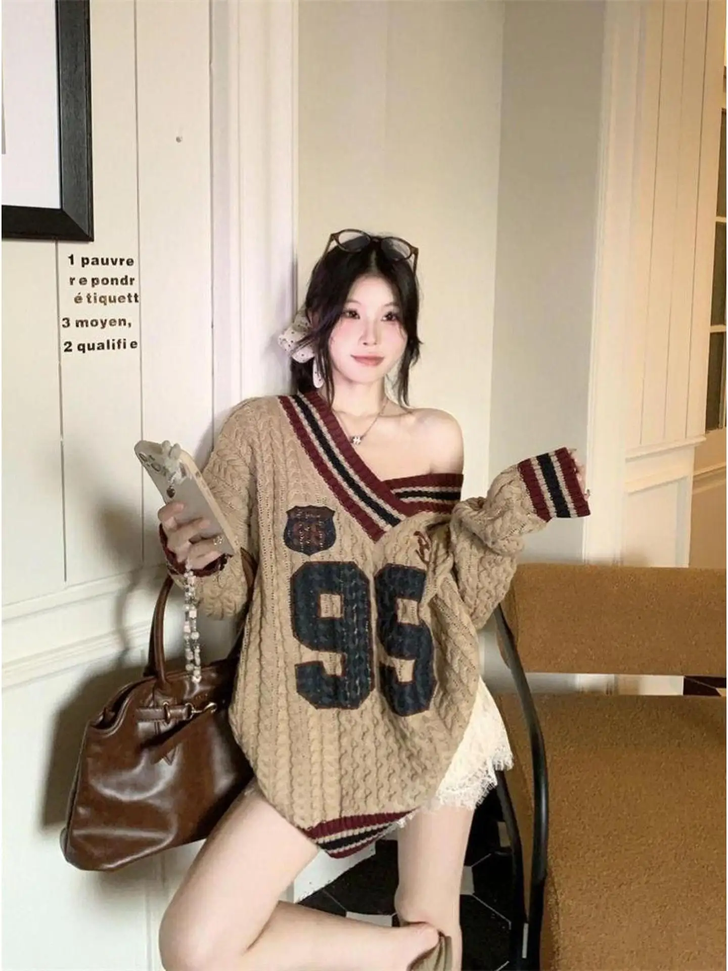 Retro Twist Stripe V-Neck Oversized Long Sleeve Knitwear Women's Loose Casual Top Color Block Versatile Autumn Fashion