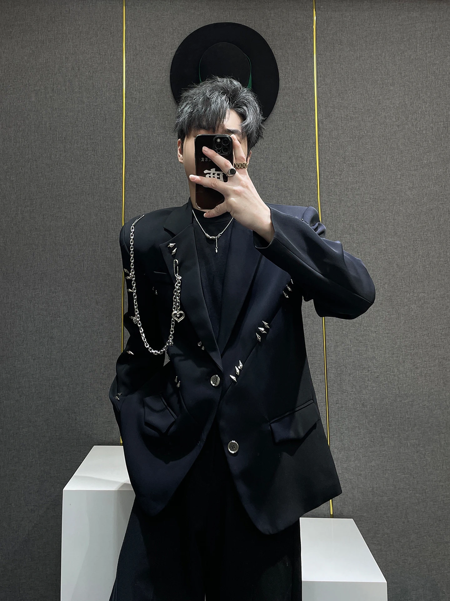 

Faionable Urban Men's Casual Suit Jaet Metal Decorative oulder Pads Spring Autumn High-End Feel Small ence Design