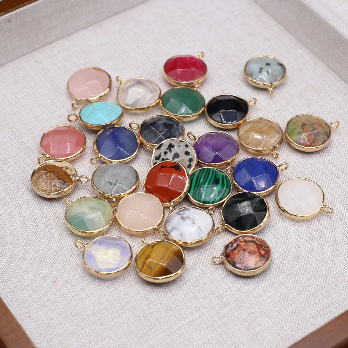 3pieces Natural Semi-precious Stone Facted Round Pendant Charms for DIY Women Men Necklace Jewelry Making Accessories 17x21mm