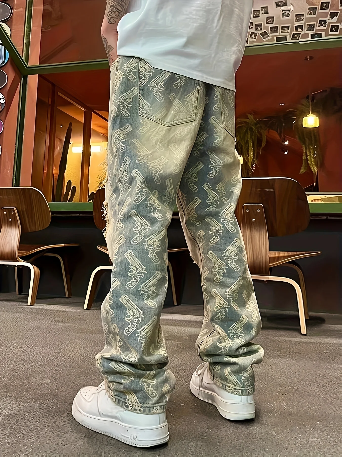 American Street Style Washed Distressed Ripped Jeans für Herren Frühling und Herbst gerade lose europäische und amerikanische High Street Vibe Style lange Hosen