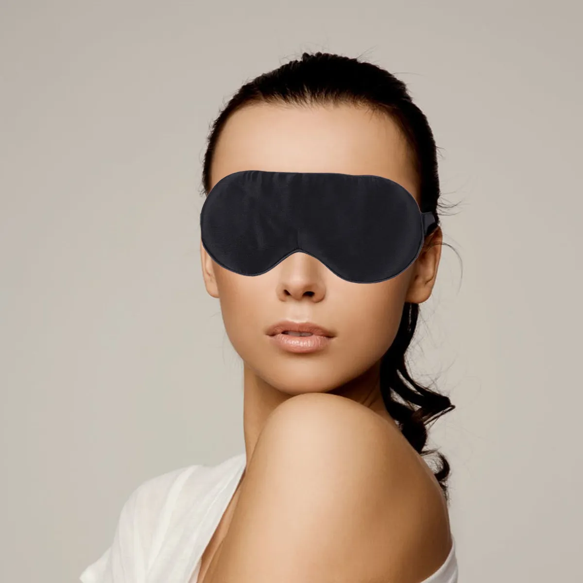 1Pcs Silk Sleeping Eye Mask for Men Women Soft Lightweight Shading Eyepatch Comfortable Nose-Fit Design Travel Home Hotel Train