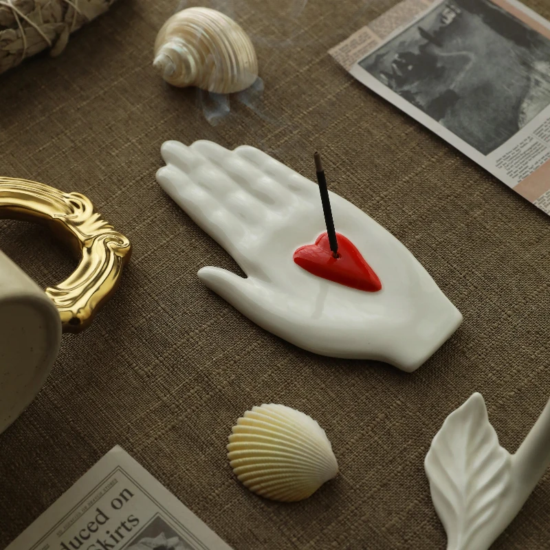 

Nordic Retro Palm Ceramic Incense Burner Wire Incense Inserter Living Room Bedroom Desktop Decoration Ornament Home Accessories