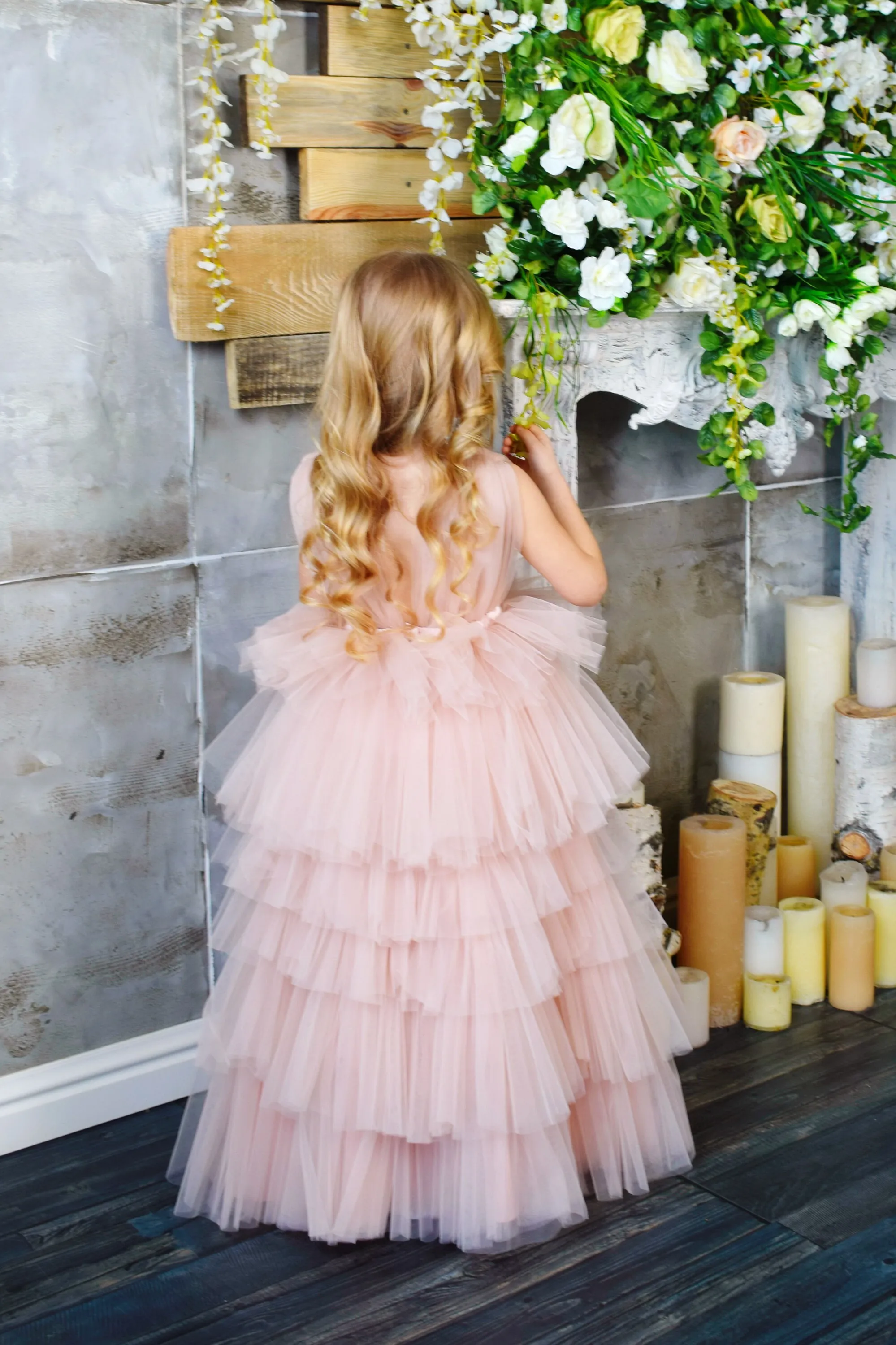 Vestido sencillo de flores en capas de color rosa para niña, vestidos de fiesta de primera comunión de princesa hinchados de tul sin mangas para boda, regalo de sueño para niños