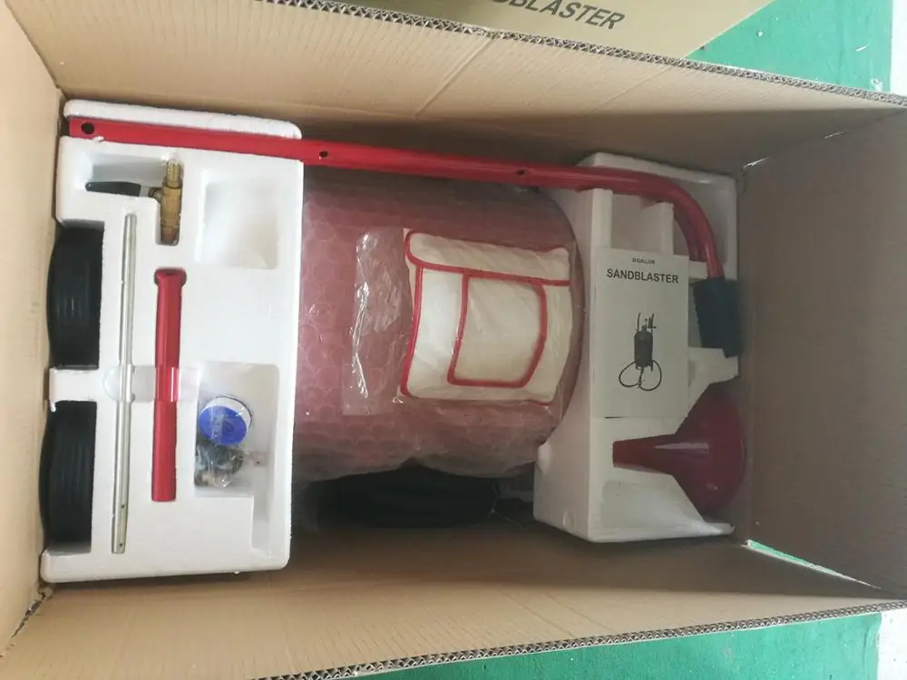 أسعار الجملة انفجار الرمل وعاء محمول SB20 معدات تفجير الرمل الجاف ساندبلاستر