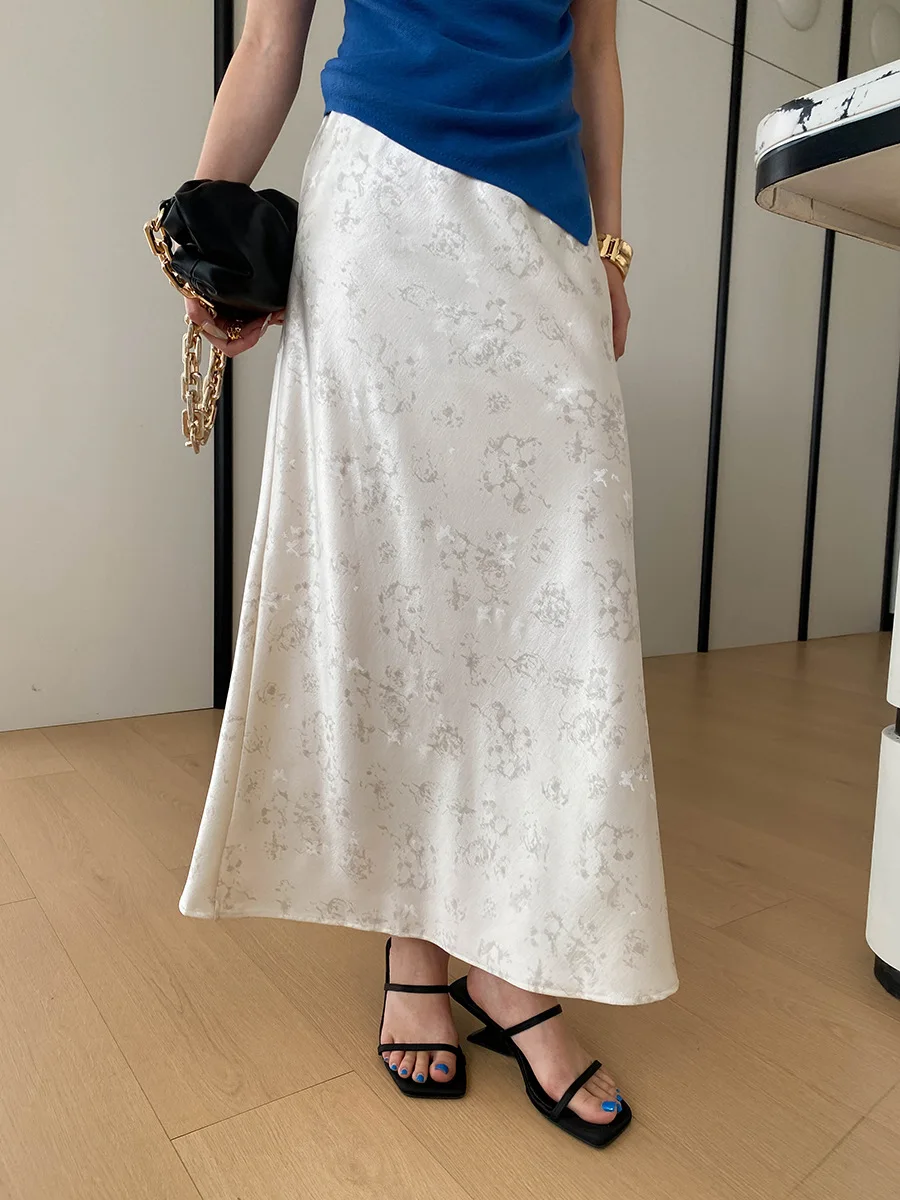 Spring and summer women's casual Chinese style butterfly jacquard elastic high waisted drape satin skirt