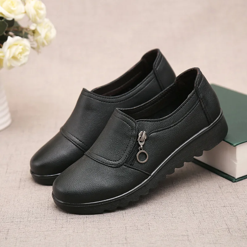 Spring Autumn New Genuine Leather Loafers Women Slip On Shoes For Women's Casual Soft Flat Bottom Shoes Mom's Shoes Plus Size