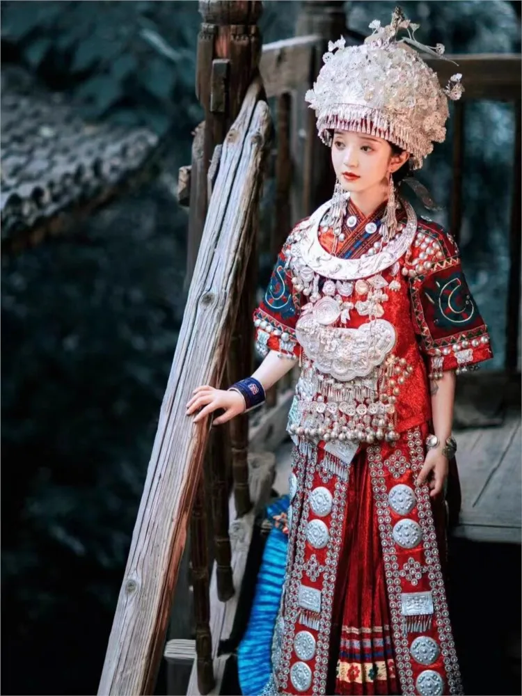 

Ethnic costumes exotic bridal gowns women's clothing