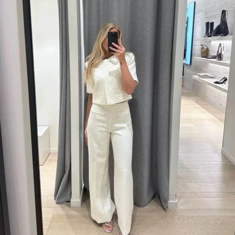 

2025 new three-piece suit for women, diamond-studded long-sleeved cardigan or vest with fashionable slim trousers