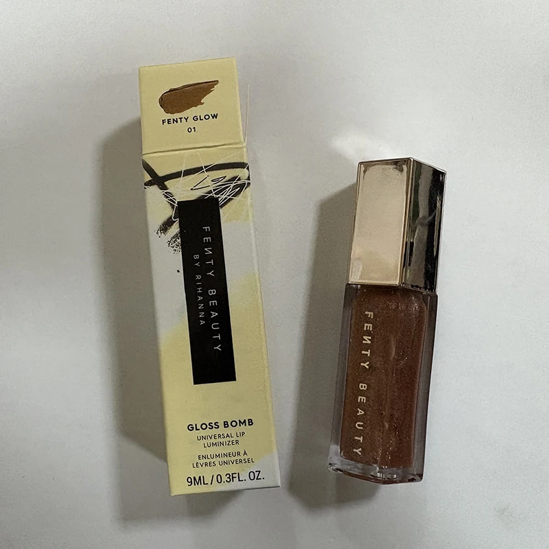 Fenty Beauty Gloss Bomb Lip Glaze متعدد الألوان ترطيب تألق بريق الشفاه سمنة ماكياج المبتدئين السائل أحمر الشفاه ماكياج مستحضرات التجميل