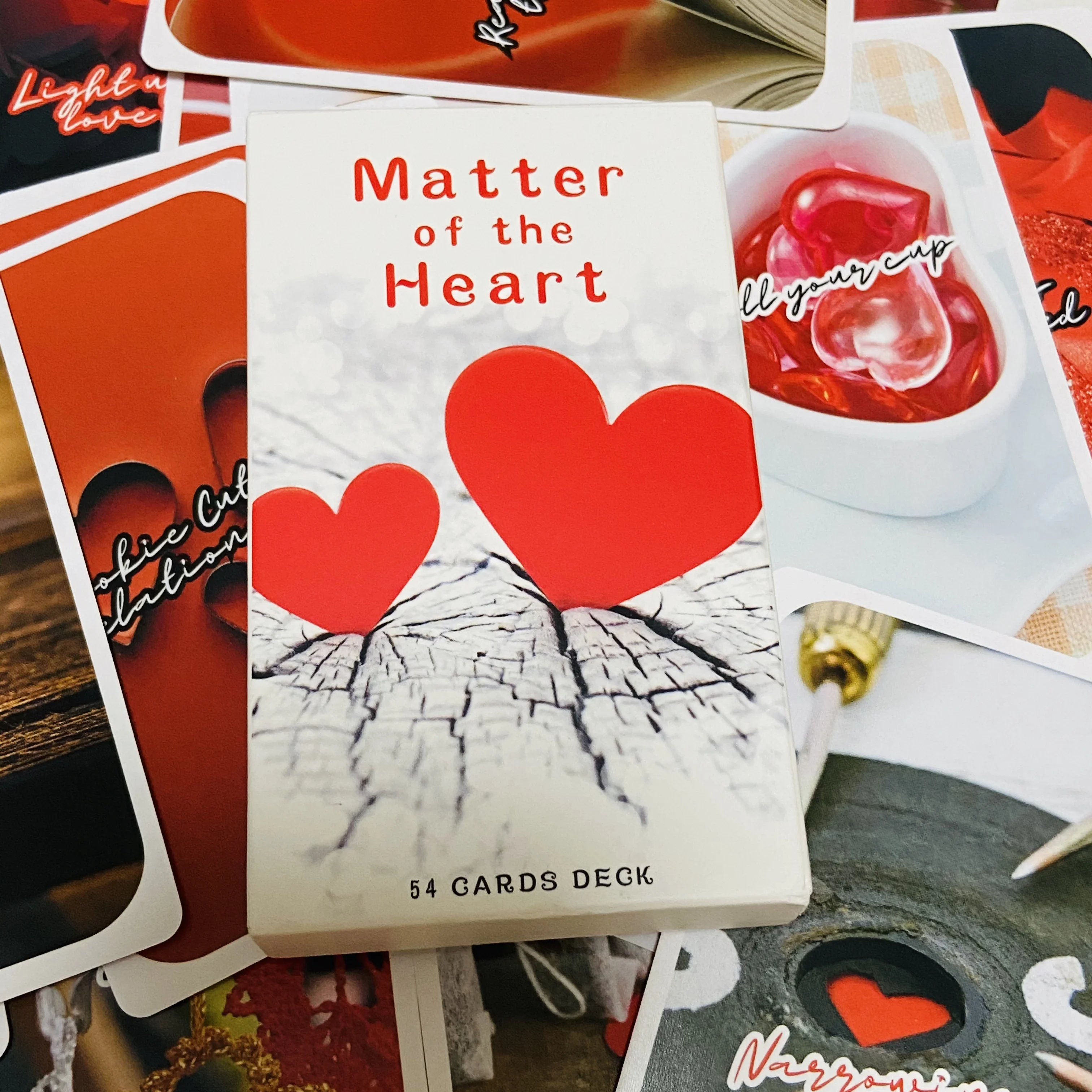 

Карты Matter of the Heart Oracle, 54 карты, колода, английские настольные игры