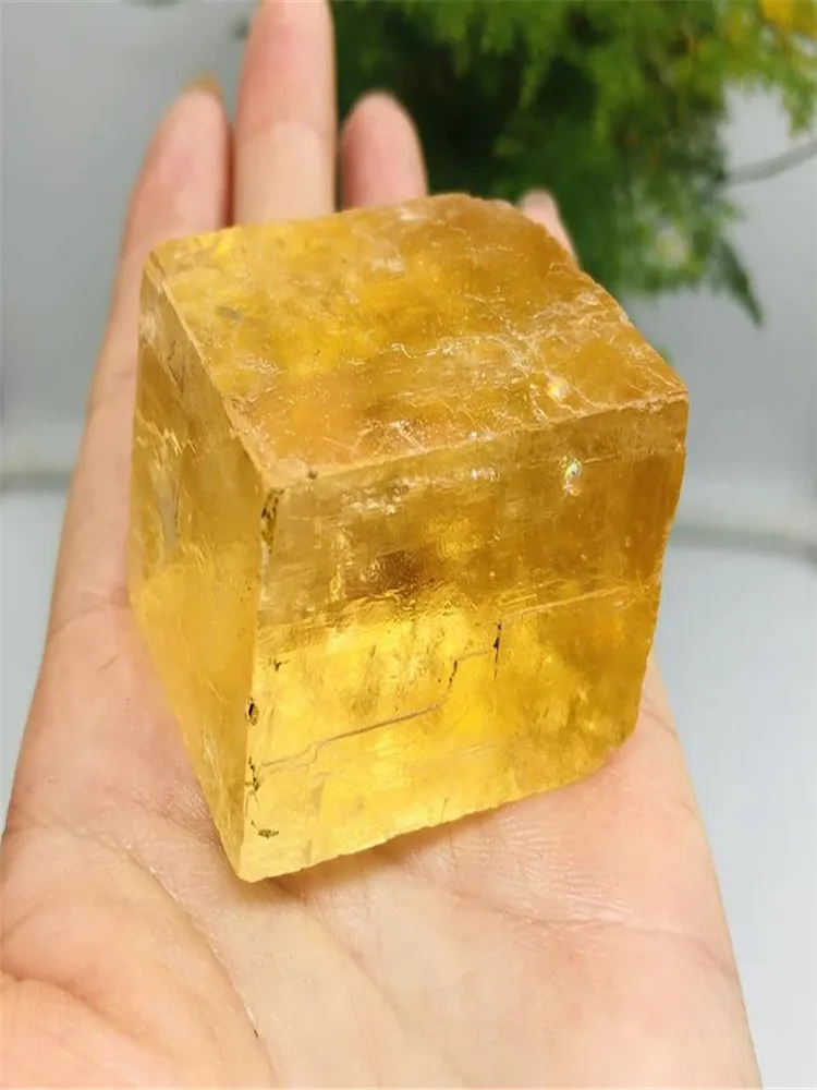 Natural Crystal Calcite - Healing Gemstone for Chakra Energy Healing Clear Raw Crystal Rock