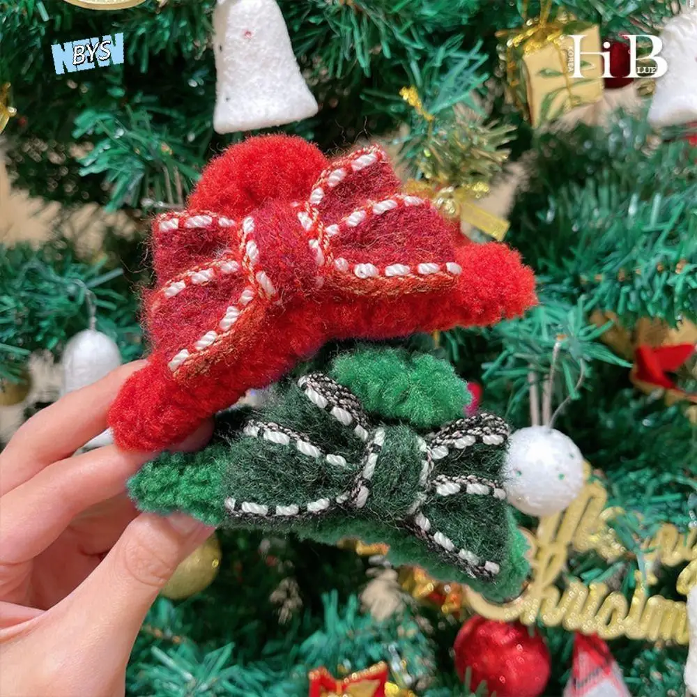 

Sweet Lamb Wool Christmas Plush Hair Claw Barrettes Korean Style Bow Hair Clip Hair Accessories Hairpin Shark Grab Clip Girls
