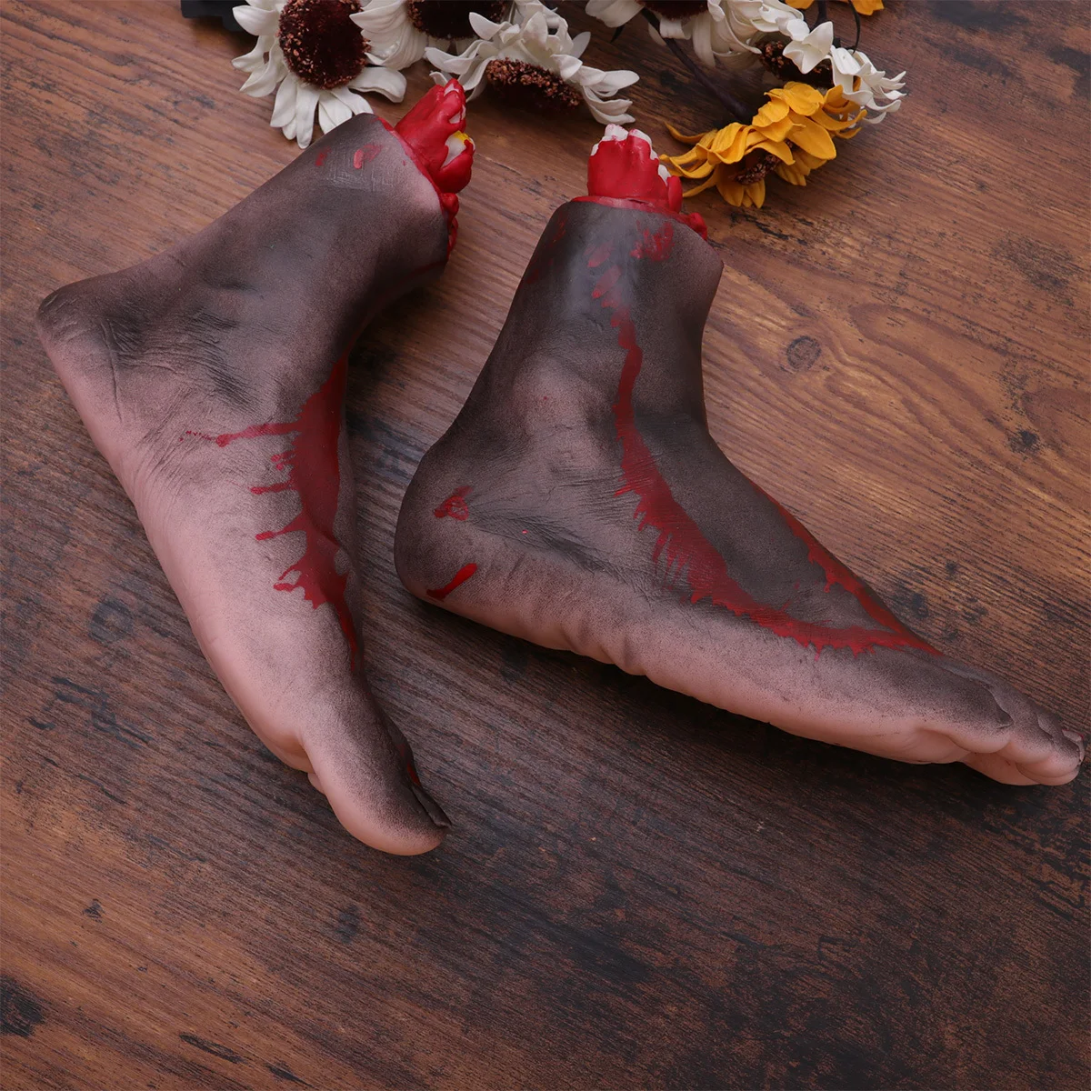 

1 Pair Black Realistic Fake Creepy Severed Foot Broken Leg For Halloween Scary Decorations Pranks Haunted