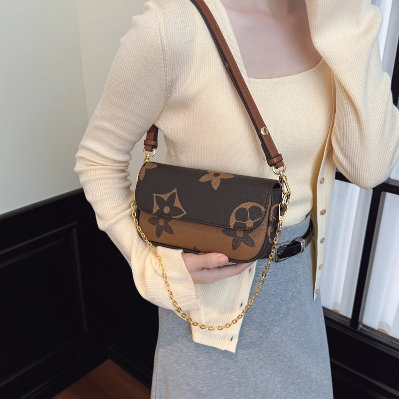 Borsa in pelle da donna di alta qualità dal design classico ed elegante del famoso marchio di lusso per il trasporto alla moda delle donne popolari
