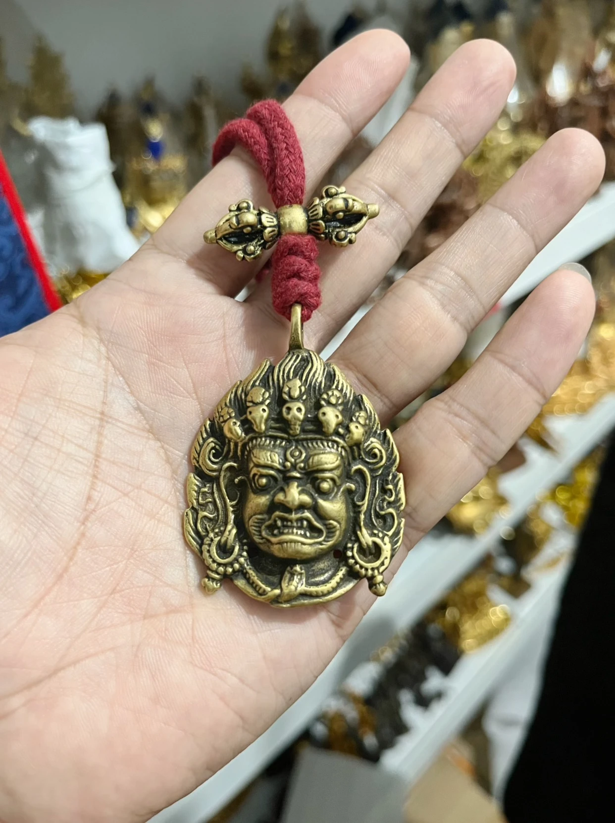 GOOD Asia Thailand temple master vajra talisman Mahakala Buddha figure Pendant Effective Amulet Bring good luck Recruit wealth