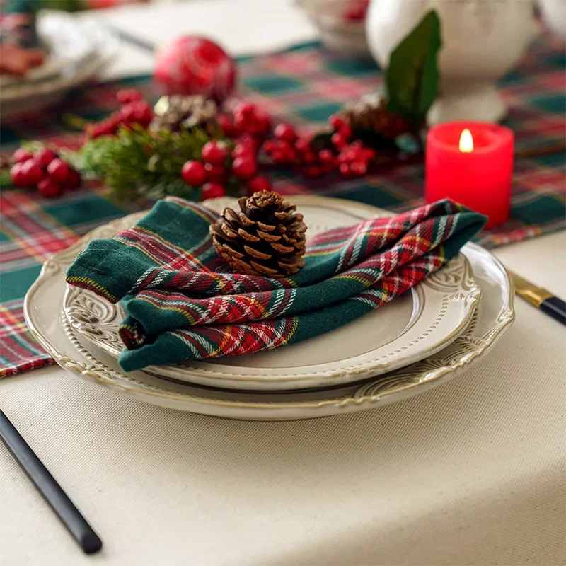 4PCS Christmas Decoration Plaid Napkin Woven Polyester Cotton Red Green Placemats for Home Party Xmas Restaurant Dining Decor