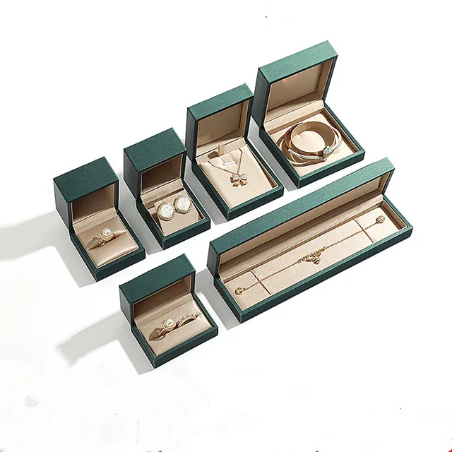 Multi Style 1 Pcs złote / zielone pudełko na biżuterię wysokiej jakości PU skórzane pudełko na pierścionek kolczyki pudełko na bransoletkę pudełko na biżuterię
