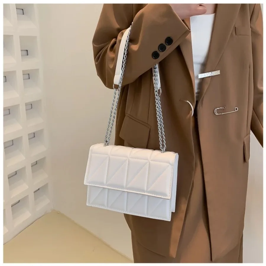 

New fashion trend brand drill chain embroidery line small square bag mini crossbody bag simple texture shoulder female bags