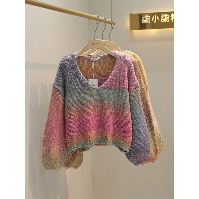 

New V-neck Contrasting Sweater Autumn Winter Women's Loose and Lazy Style Versatile Top