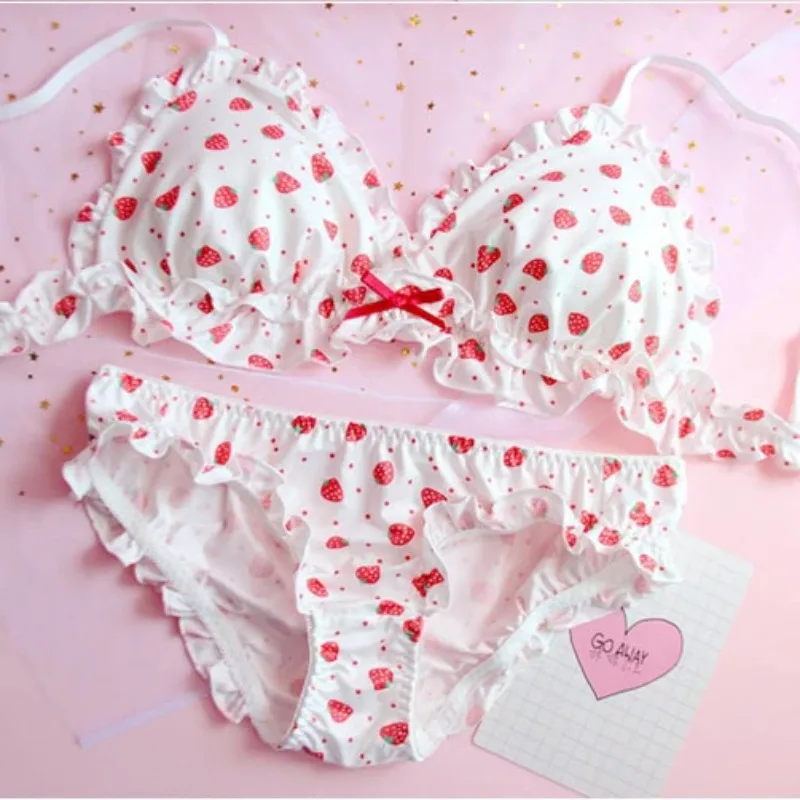 Aardbei/Print Japanse Melk Zijde Beha & Slipje Set Wirefree Zachte Ondergoed Intimates Set Kawaii Lolita Beha en Panty set