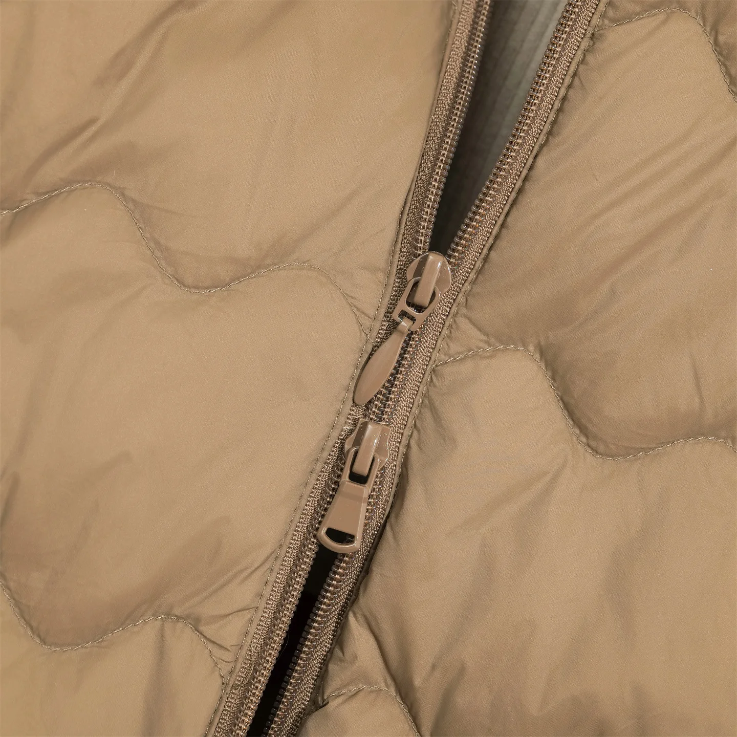 Chaqueta acolchada larga con capucha para mujer, abrigo acolchado ligero sencillo de Color sólido para invierno, abrigo grueso informal americano a la moda