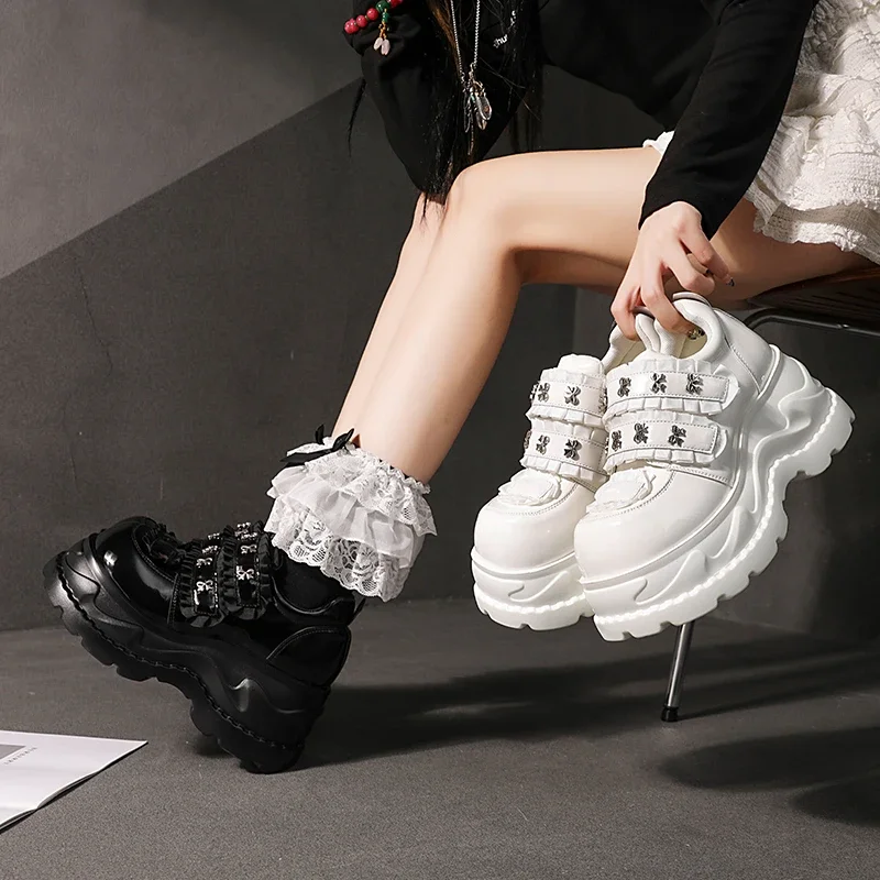 

Low Top Autumn New Round Toe Deep Mouth Platform Metal Buckle Non-slip Block Heel Single Shoes